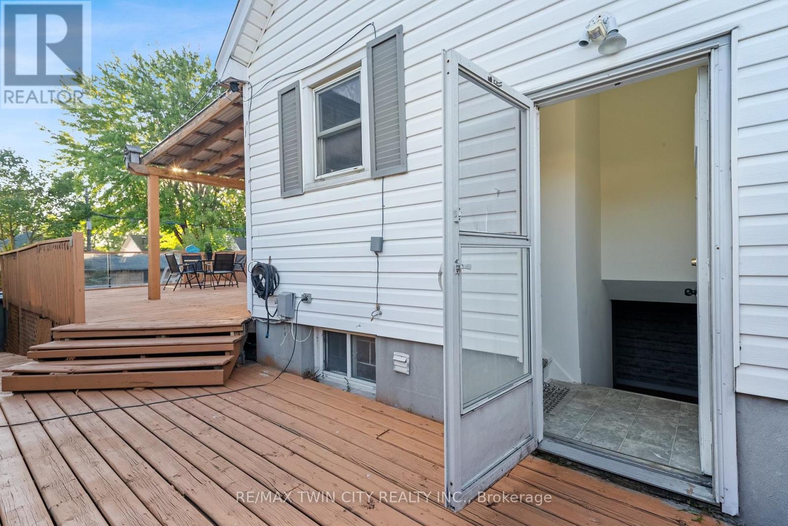 417 Burdick Place, London East, Ontario  N5W 4P4 - Photo 30 - X13023328