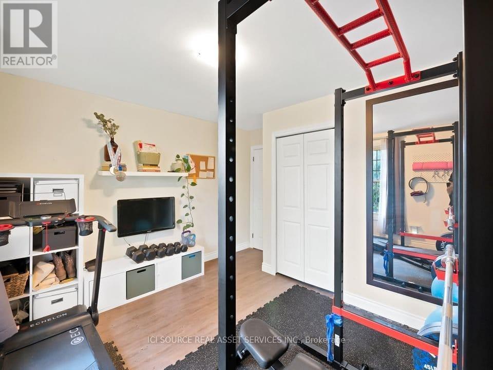 Upper - 109 June Street, Hamilton, Ontario  L9A 2R8 - Photo 17 - X13023438