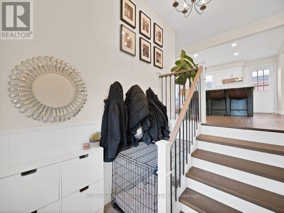 Upper - 109 June Street, Hamilton, Ontario  L9A 2R8 - Photo 4 - X13023438