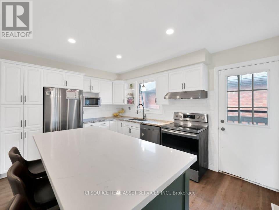 Upper - 109 June Street, Hamilton, Ontario  L9A 2R8 - Photo 5 - X13023438