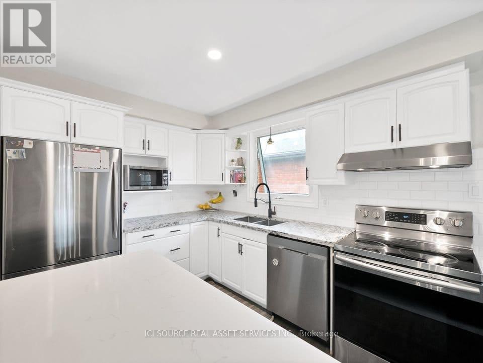 Upper - 109 June Street, Hamilton, Ontario  L9A 2R8 - Photo 8 - X13023438