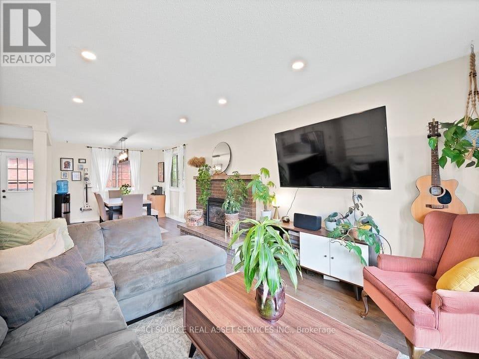 Upper - 109 June Street, Hamilton, Ontario  L9A 2R8 - Photo 9 - X13023438