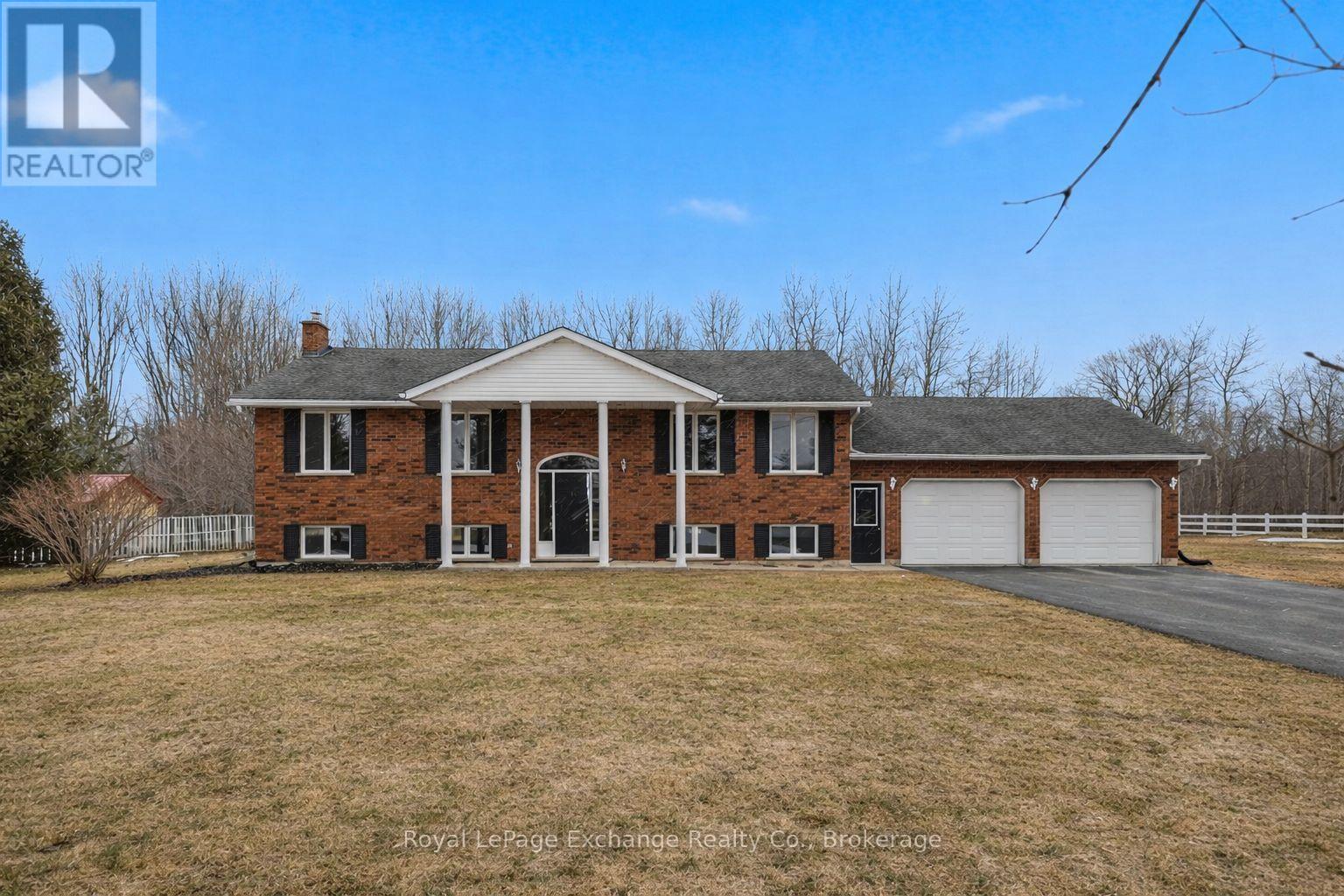 393460 2 Concession, West Grey, Ontario  N0G 1R0 - Photo 1 - X12927802