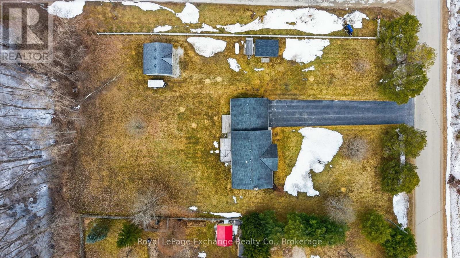 393460 2 Concession, West Grey, Ontario  N0G 1R0 - Photo 5 - X12927802