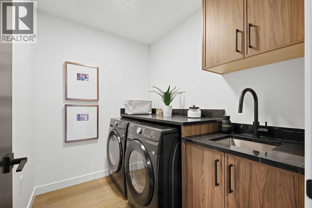 105 Heritage Boulevard, Cochrane, Alberta  T4C 3G8 - Photo 24 - A2299106