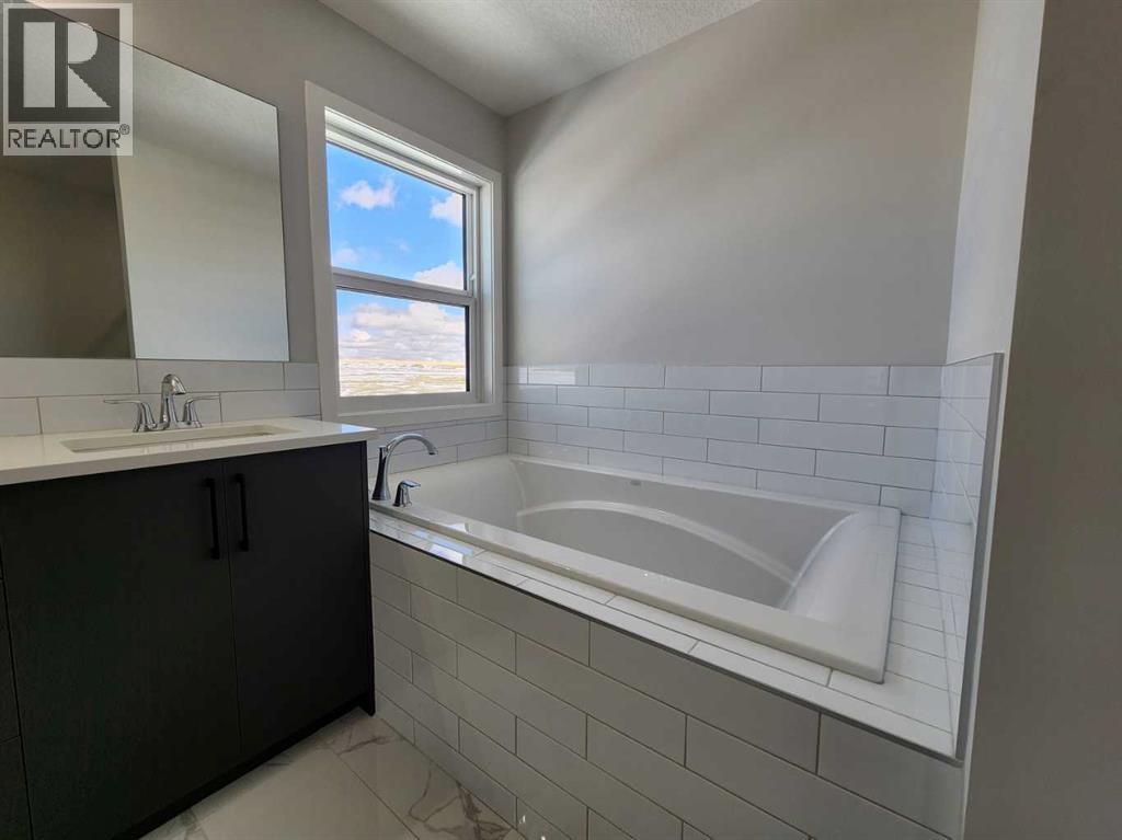 364 Herron Landing Ne, Calgary, Alberta  T3P 2R5 - Photo 29 - A2301522