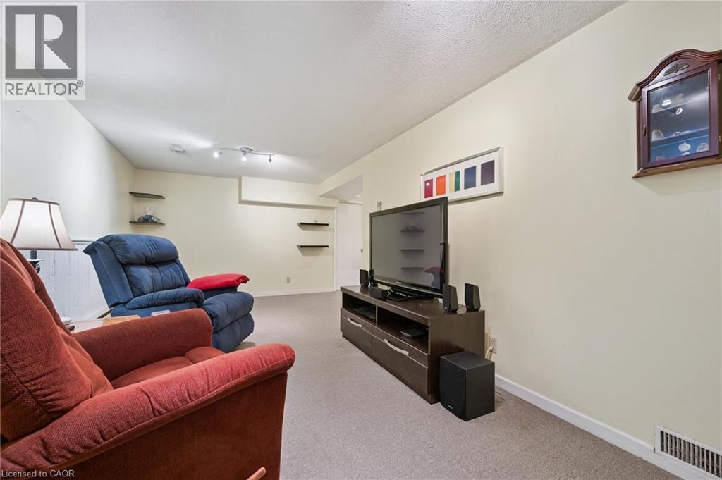 52 Tuerr Drive, Kitchener, Ontario  N2E 2M1 - Photo 33 - 40822078