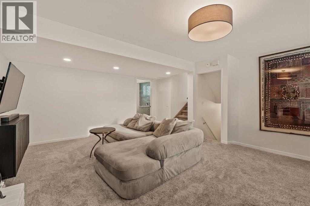 212 Vantage Place Nw, Calgary, Alberta  T3A 1X9 - Photo 32 - A2303575