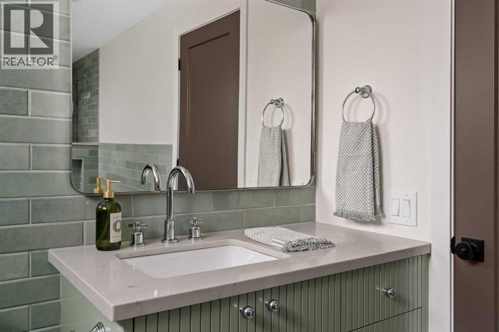 212 Vantage Place Nw, Calgary, Alberta  T3A 1X9 - Photo 33 - A2303575