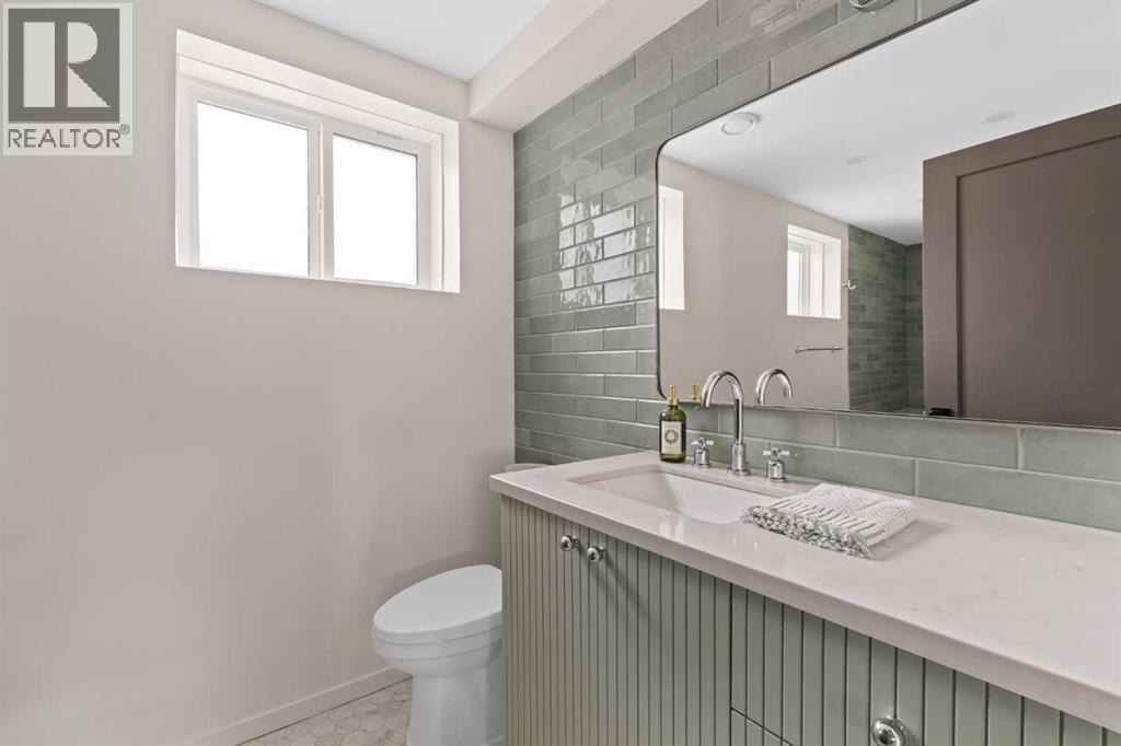 212 Vantage Place Nw, Calgary, Alberta  T3A 1X9 - Photo 34 - A2303575