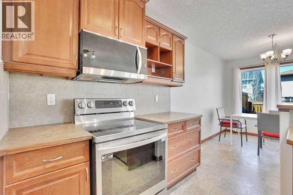 2090 Sagewood Rise Sw, Airdrie, Alberta  t4b 3n9 - Photo 8 - A2303730