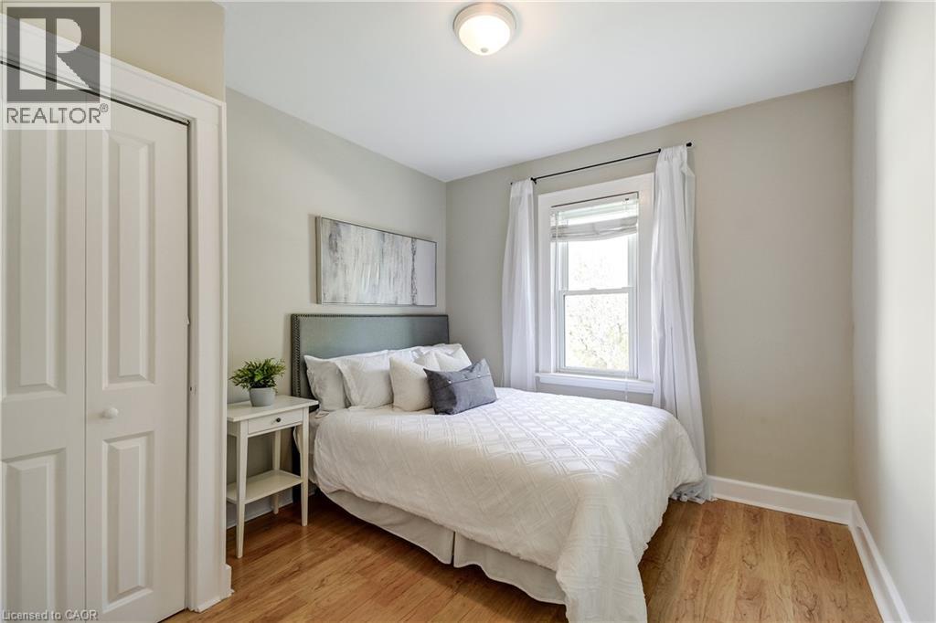 53 East 19th Street, Hamilton, Ontario  L9A 4R9 - Photo 16 - 40819564