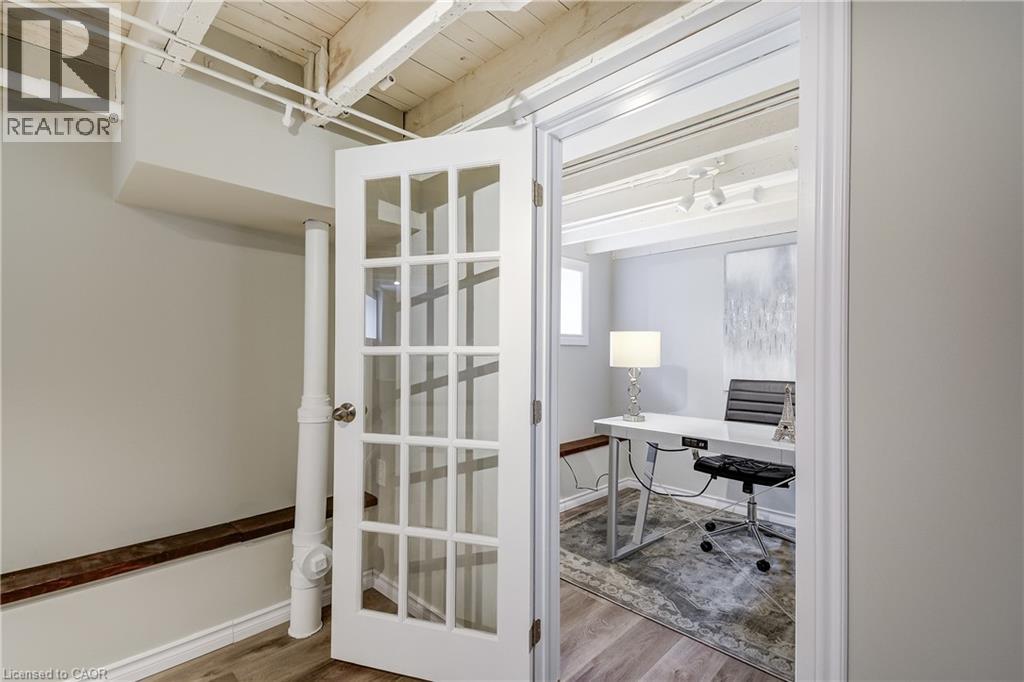 53 East 19th Street, Hamilton, Ontario  L9A 4R9 - Photo 23 - 40819564