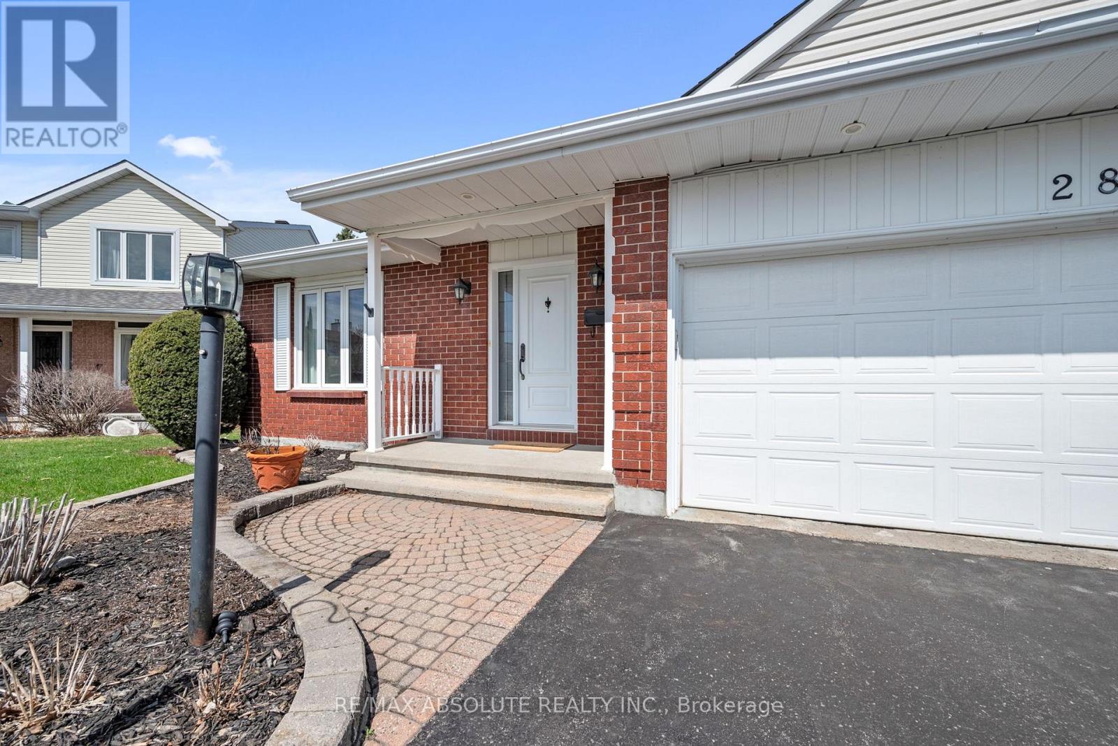 28 Halley Street, Ottawa, Ontario  K2J 3W2 - Photo 2 - X13023482