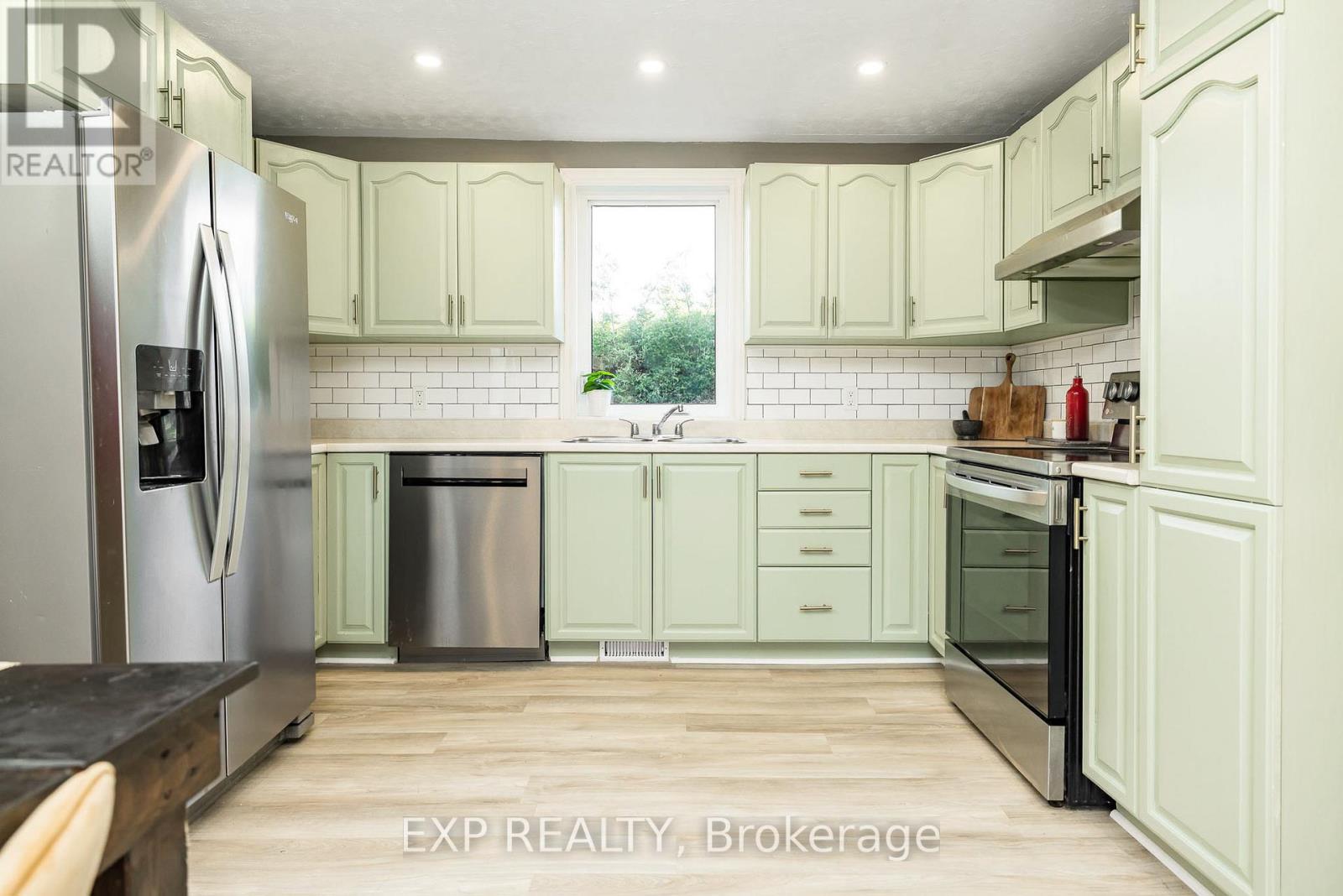 308 St George Street, Mississippi Mills, Ontario  K0A 1A0 - Photo 11 - X13023494