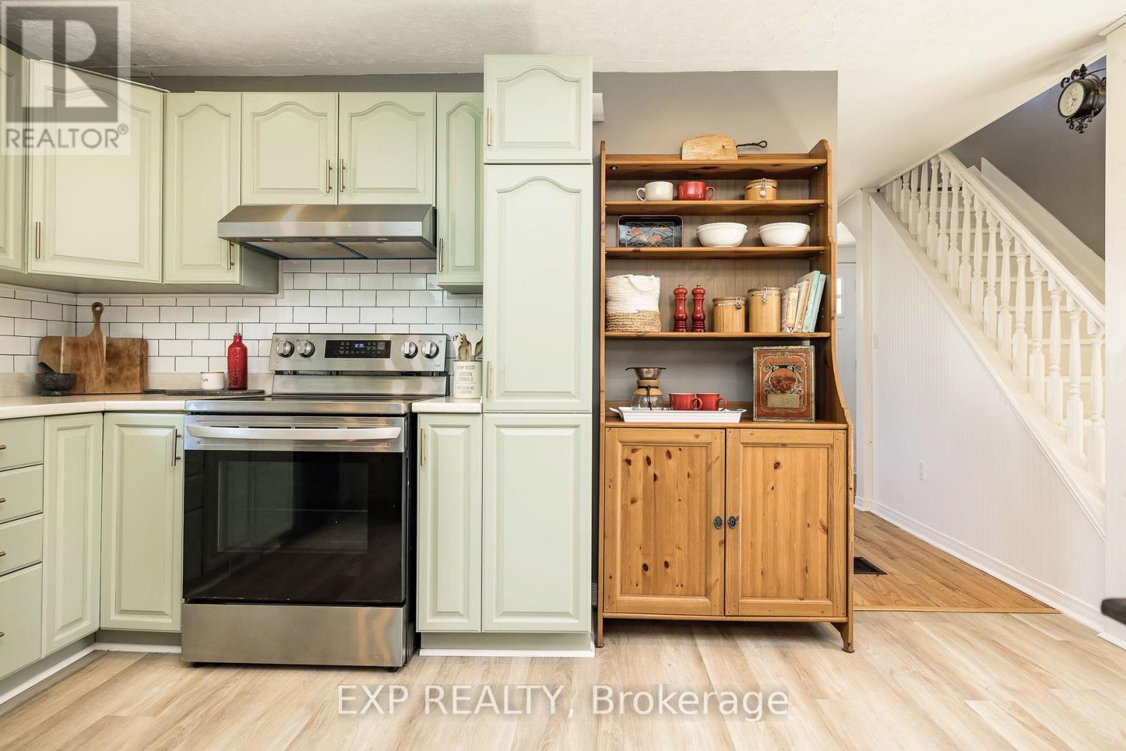 308 St George Street, Mississippi Mills, Ontario  K0A 1A0 - Photo 13 - X13023494