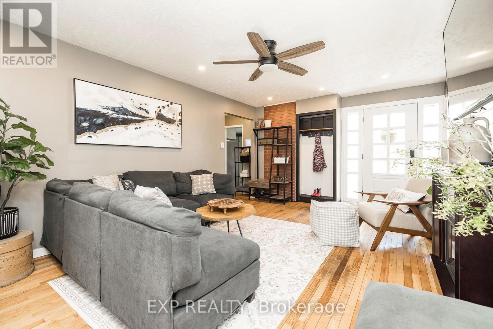 308 St George Street, Mississippi Mills, Ontario  K0A 1A0 - Photo 16 - X13023494