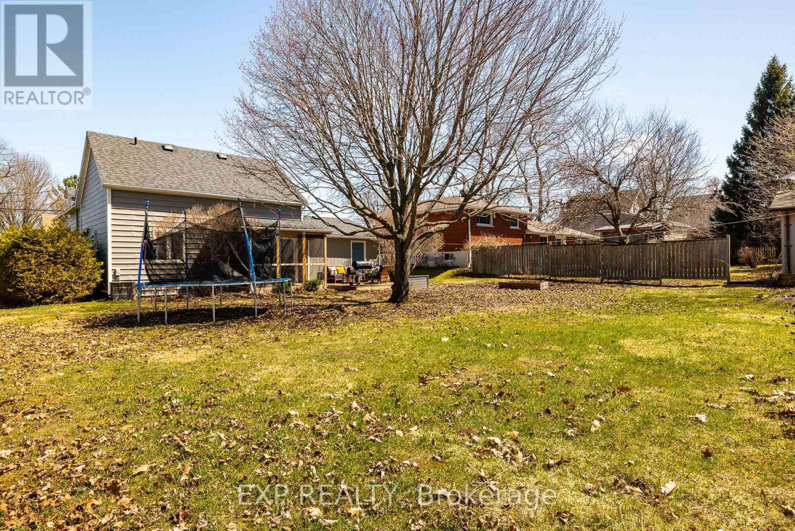 308 St George Street, Mississippi Mills, Ontario  K0A 1A0 - Photo 36 - X13023494