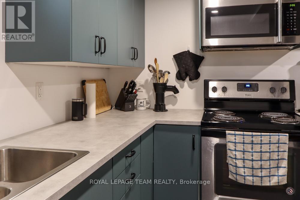 75 Winnifred Street N, Smiths Falls, Ontario  K7A 2N8 - Photo 20 - X13023510