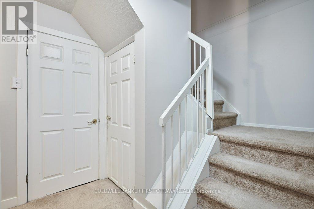 604 Tanguay Court, Ottawa, Ontario  K2L 3X3 - Photo 22 - X13023524