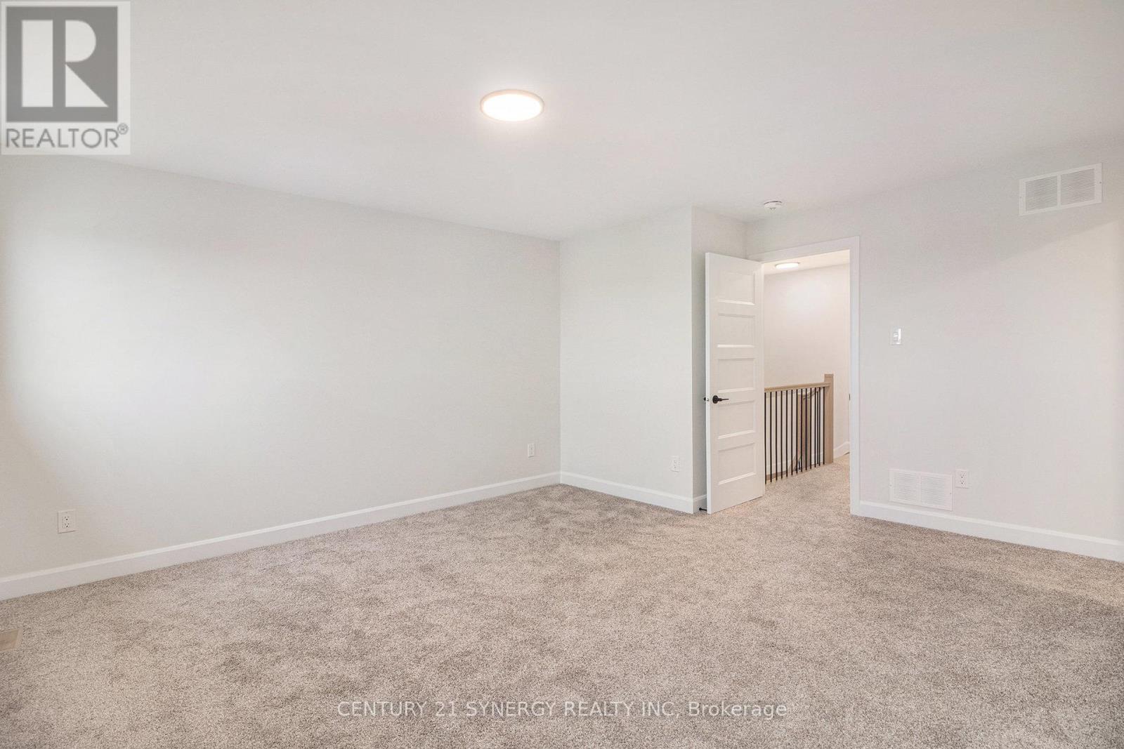 61 Helen Street, North Stormont, Ontario  K0A 1R0 - Photo 14 - X13023534