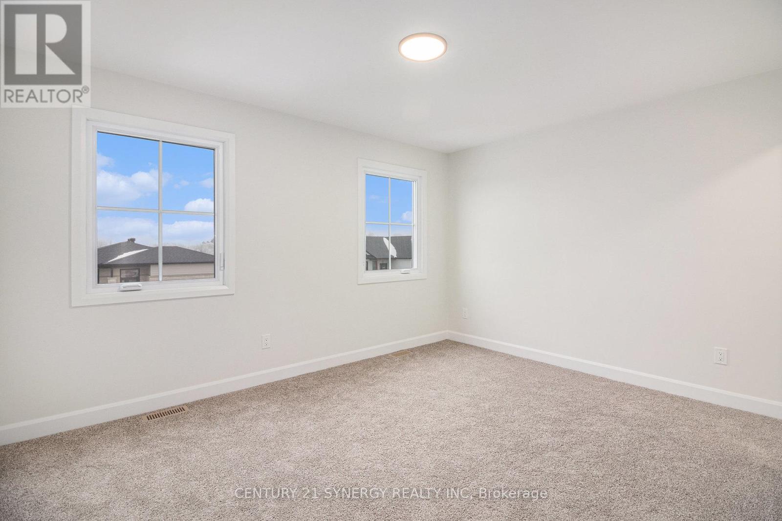 61 Helen Street, North Stormont, Ontario  K0A 1R0 - Photo 18 - X13023534