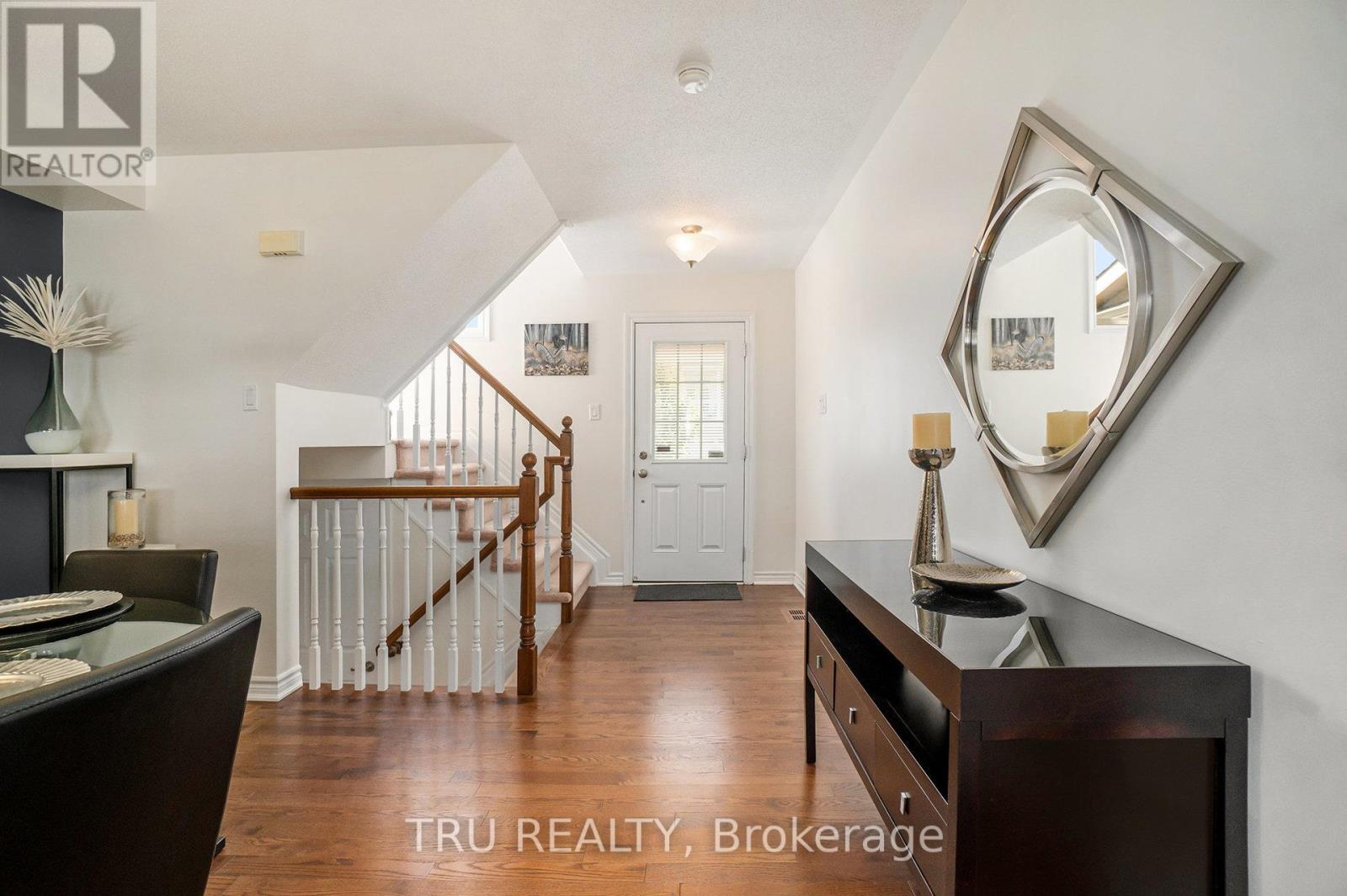 567 Millars Sound Way, Ottawa, Ontario  K2J 6K5 - Photo 3 - X13023544