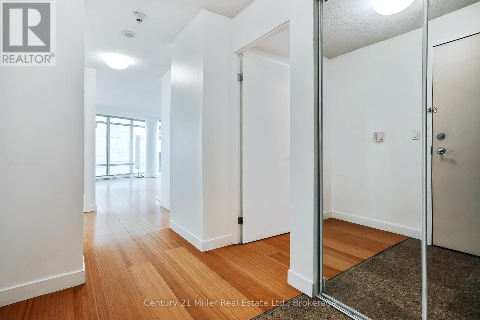 815 - 81 Navy Wharf Court S, Toronto, Ontario  M5V 3S2 - Photo 4 - C13023558