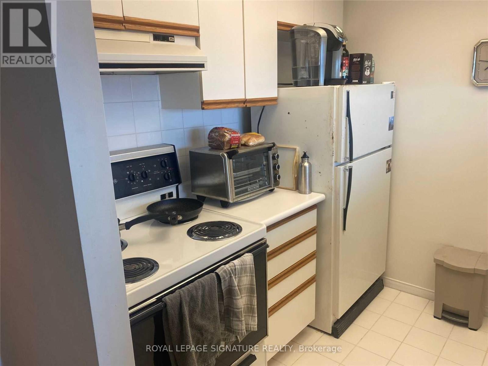 3005 - 99 HARBOUR SQUARE, Toronto, Ontario