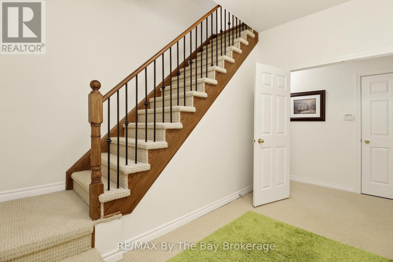 10 Basswood Drive, Wasaga Beach, Ontario  L9Z 0A9 - Photo 39 - S13023504