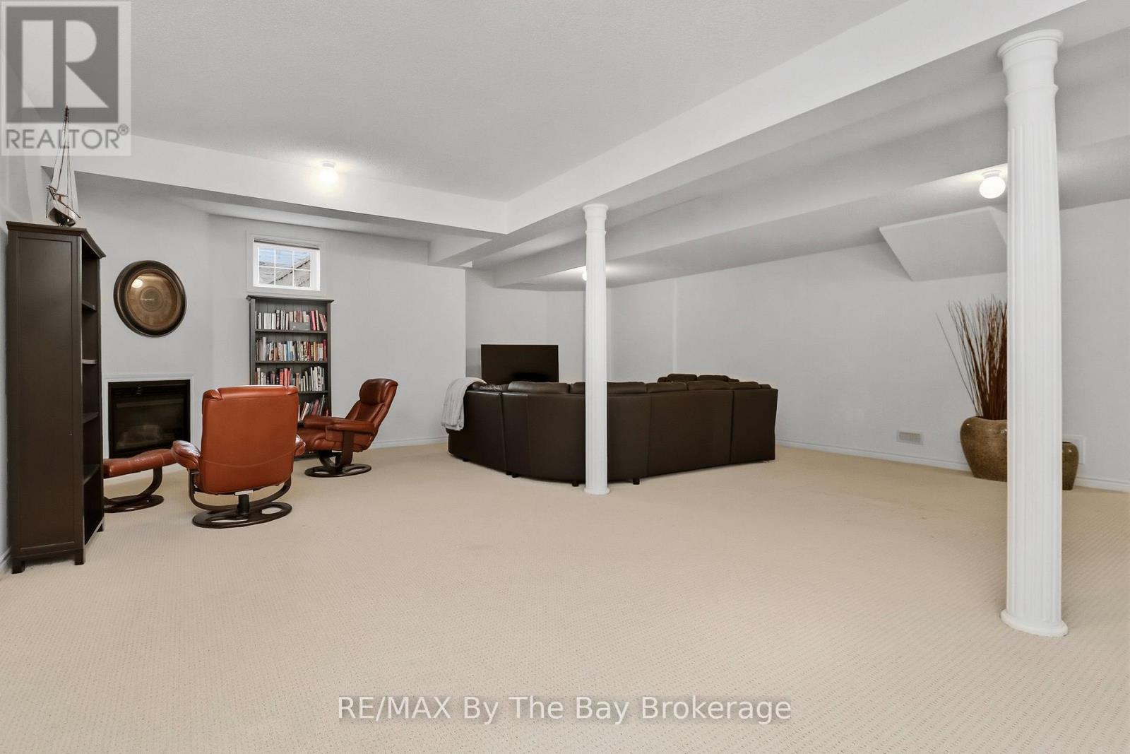 10 Basswood Drive, Wasaga Beach, Ontario  L9Z 0A9 - Photo 46 - S13023504