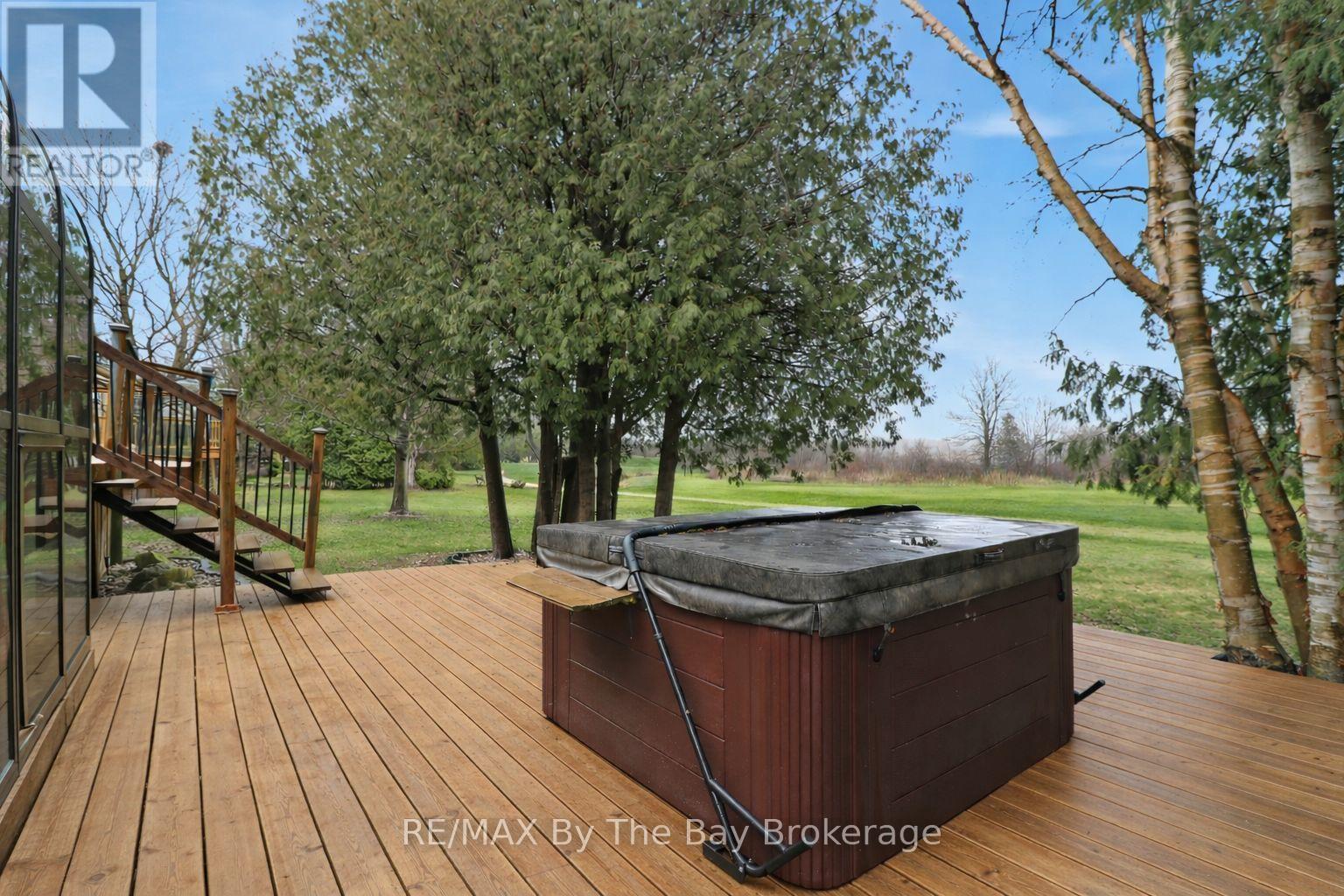 70 Fairway Crescent, Wasaga Beach, Ontario  L9Z 1B8 - Photo 23 - S13023506