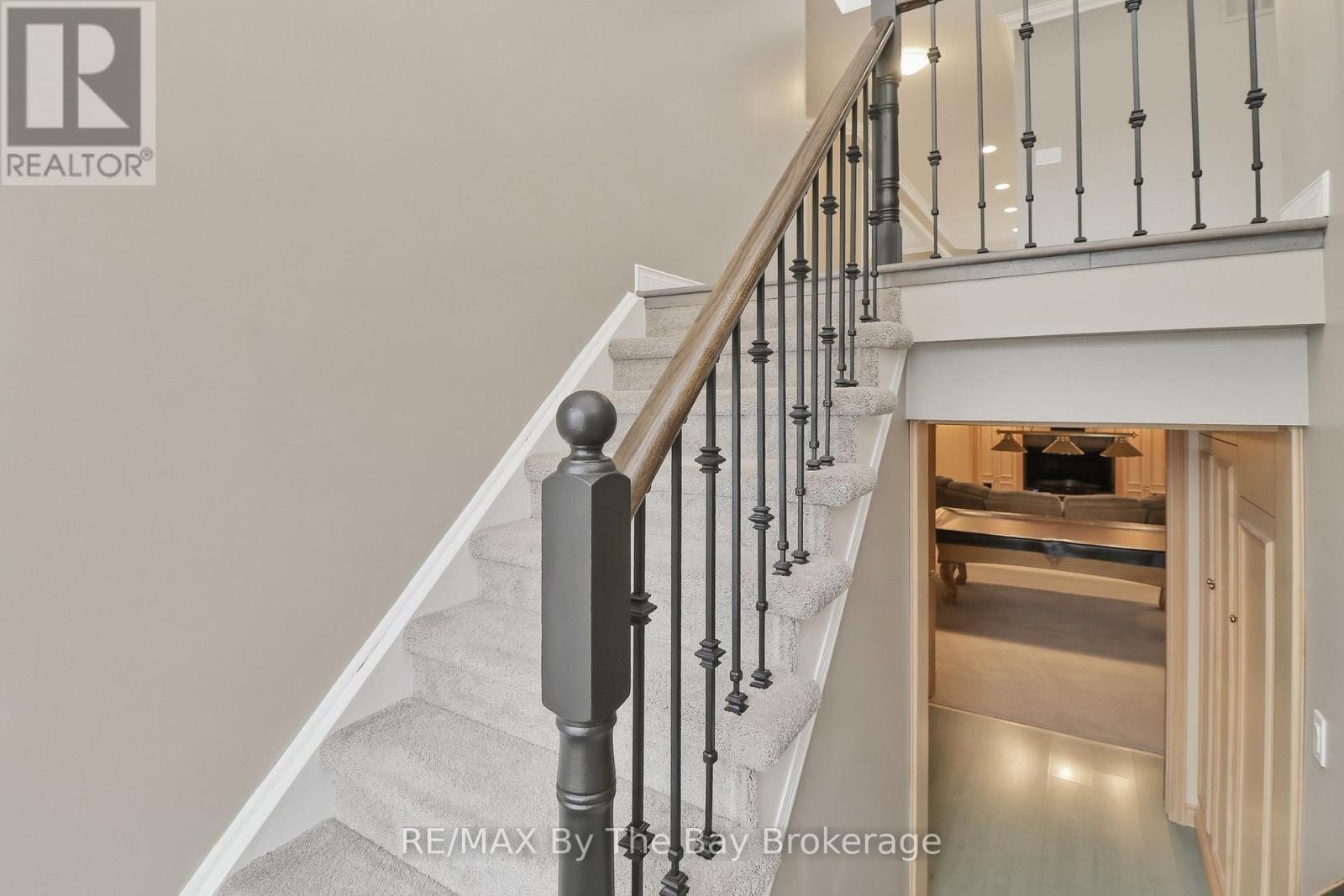 70 Fairway Crescent, Wasaga Beach, Ontario  L9Z 1B8 - Photo 35 - S13023506