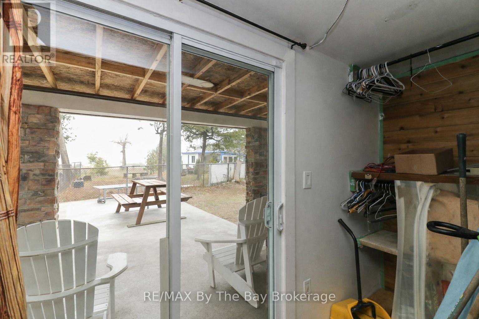 54 Homewood Avenue, Wasaga Beach, Ontario  L9Z 2M2 - Photo 35 - S13023508