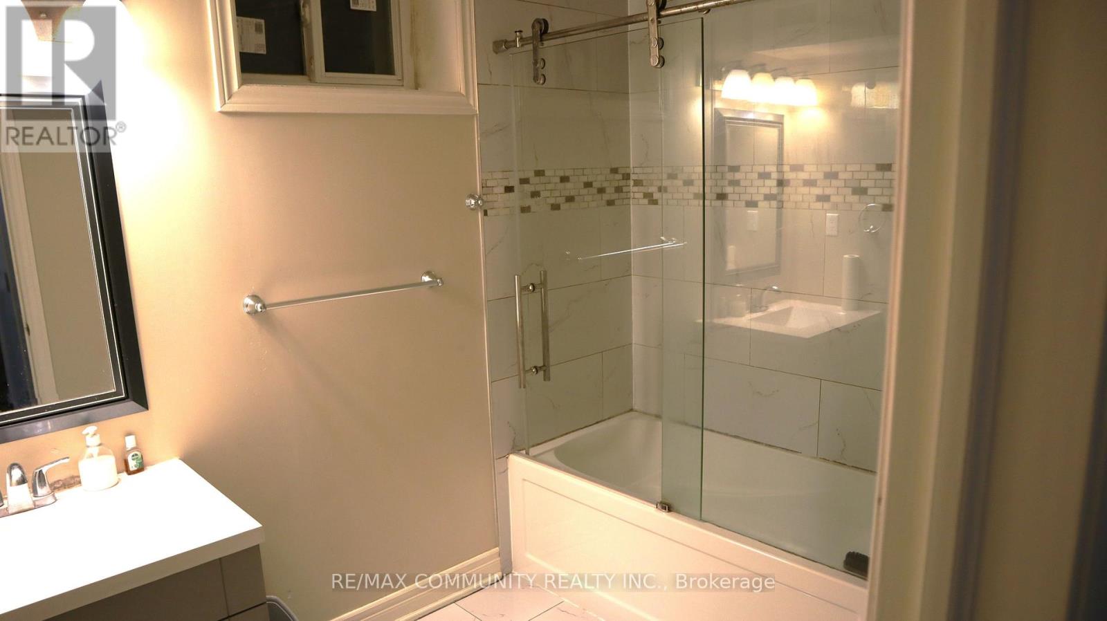 Basement - 24 Tralee Avenue, Toronto, Ontario  M1G 3E5 - Photo 10 - E13023476