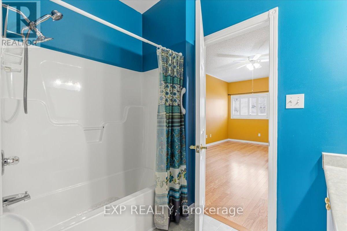 14 - 1111 Wilson Road N, Oshawa, Ontario  L1G 8C2 - Photo 23 - E13023498