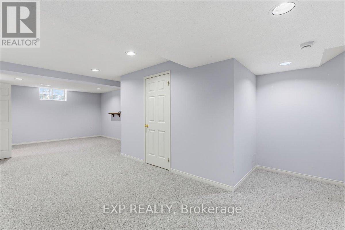 14 - 1111 Wilson Road N, Oshawa, Ontario  L1G 8C2 - Photo 27 - E13023498