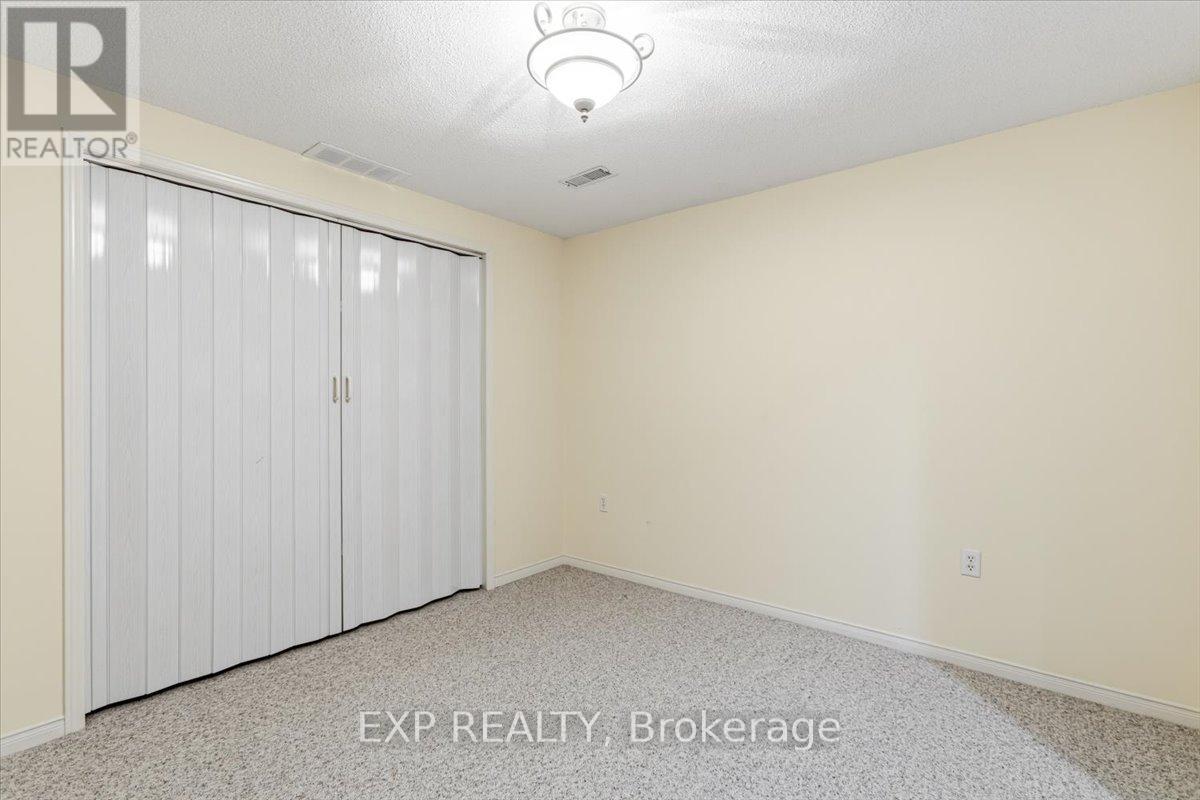 14 - 1111 Wilson Road N, Oshawa, Ontario  L1G 8C2 - Photo 32 - E13023498