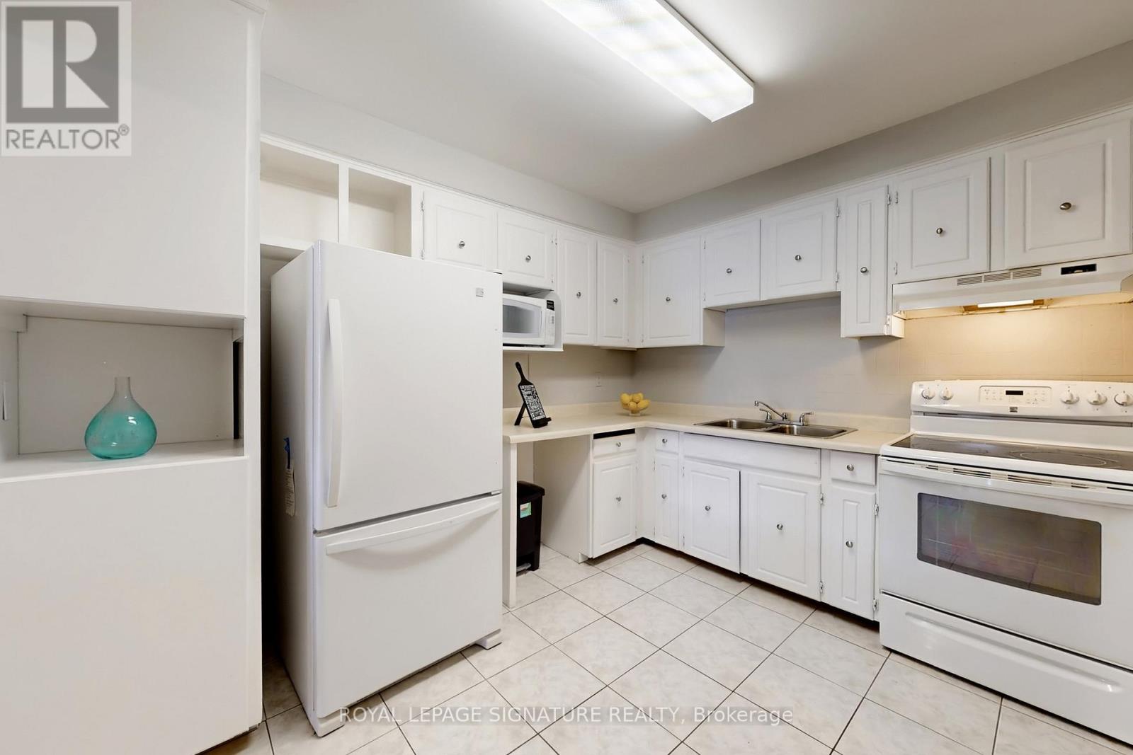 62 Valdor Drive, Toronto, Ontario  M1V 1R4 - Photo 10 - E13023522