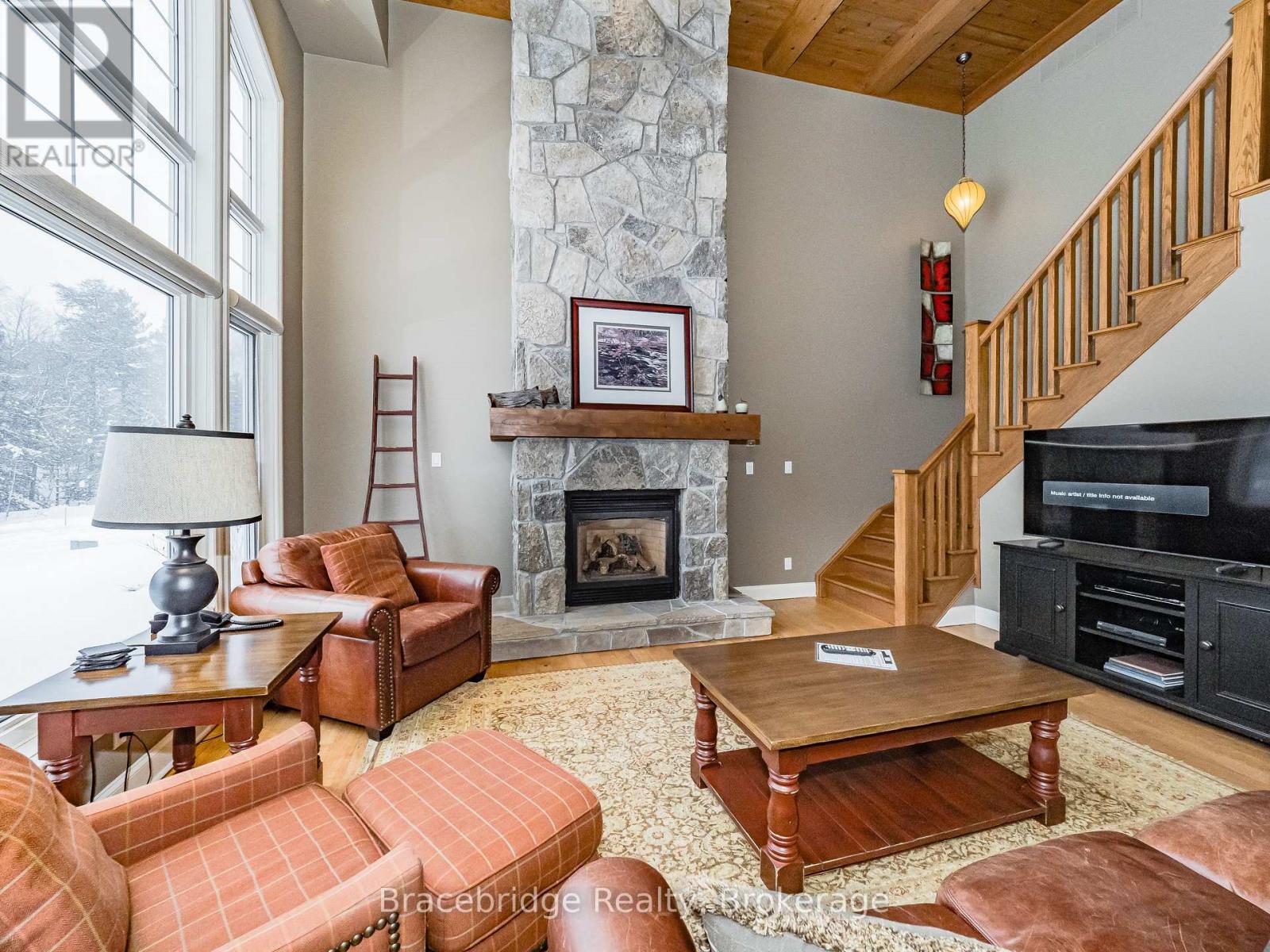 Sandfield 5 W10 - 3876 Muskoka Rd 118 Highway W, Muskoka Lakes, Ontario  P0B 1J0 - Photo 3 - X13023516