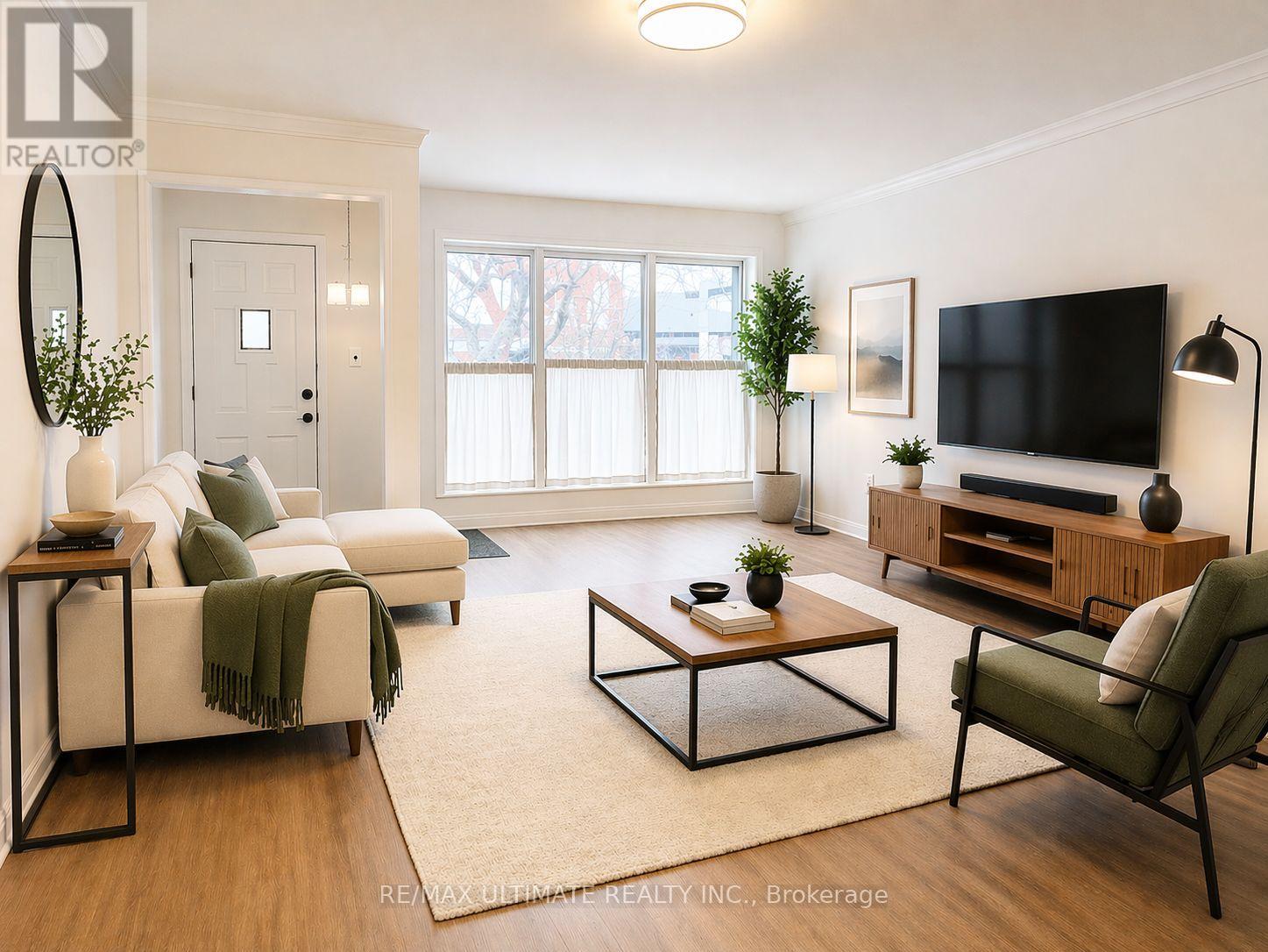 103 Wiley Avenue, Toronto (Danforth Village-East York), Ontario  M4J 3W5 - Photo 2 - E12967356