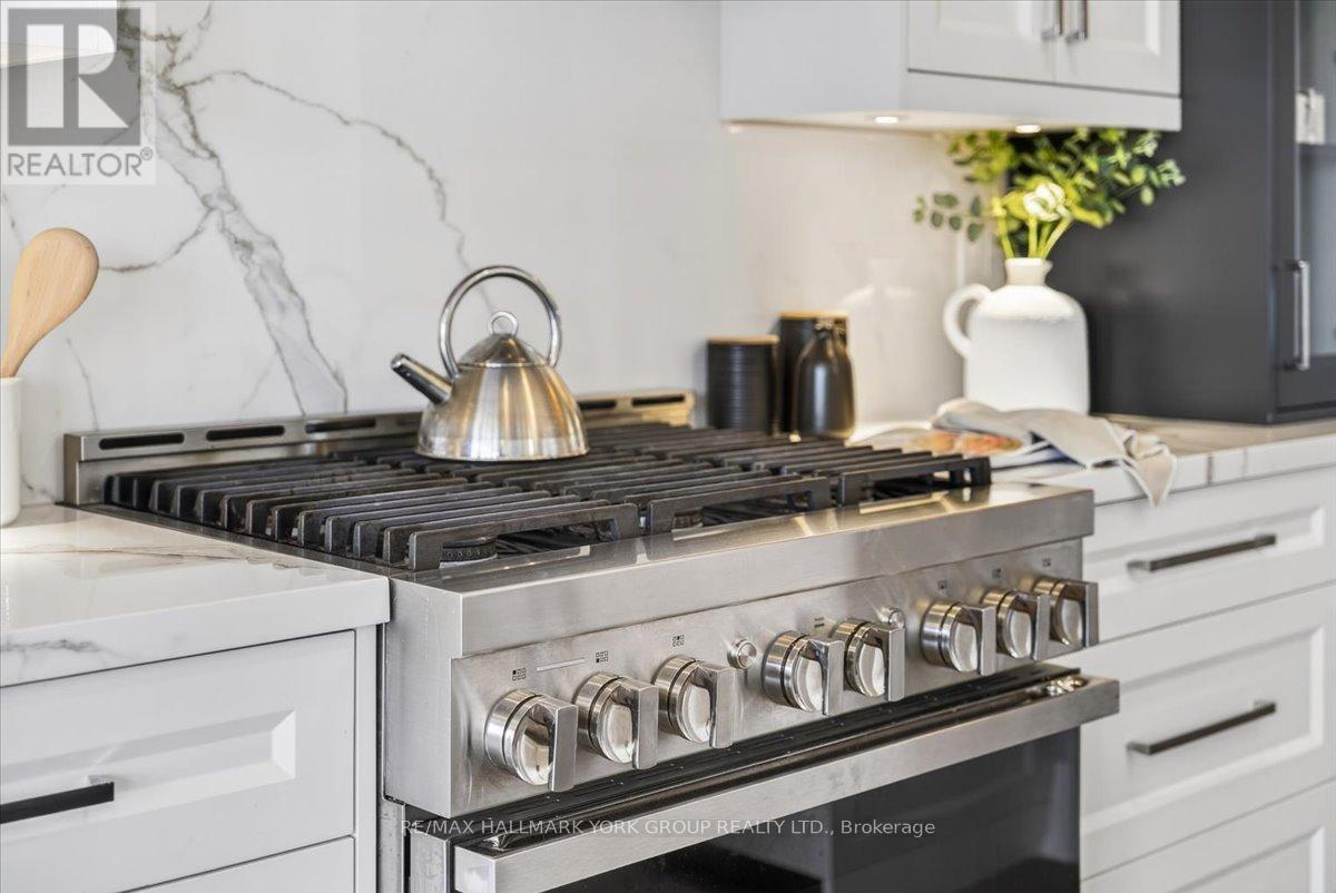 40 Alex Campbell Crescent W, King, Ontario  L7B 0C2 - Photo 18 - N13023512