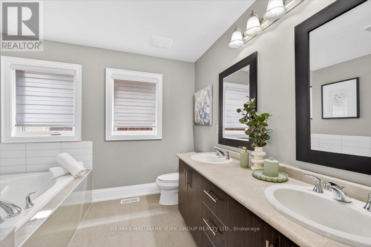 40 Alex Campbell Crescent W, King, Ontario  L7B 0C2 - Photo 32 - N13023512