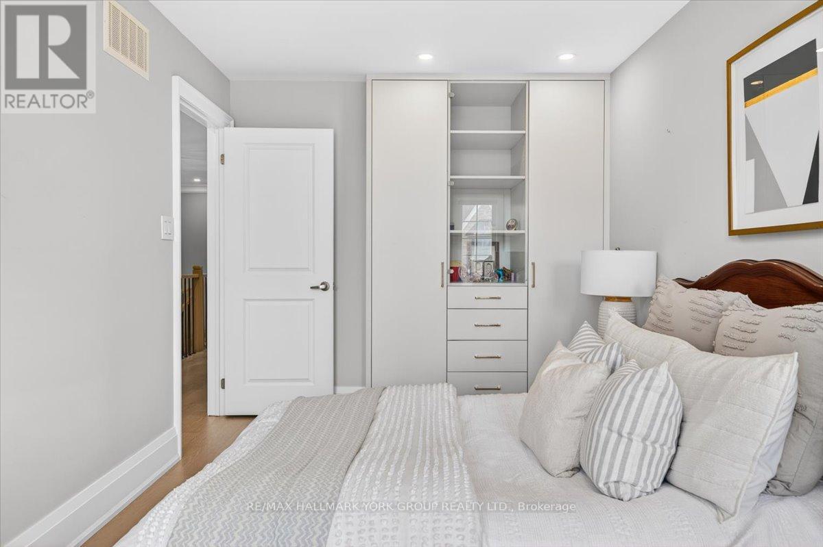 40 Alex Campbell Crescent W, King, Ontario  L7B 0C2 - Photo 38 - N13023512