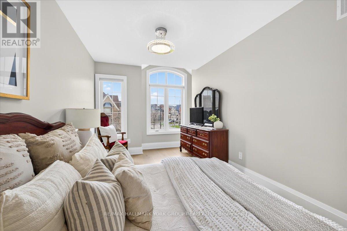 40 Alex Campbell Crescent W, King, Ontario  L7B 0C2 - Photo 39 - N13023512