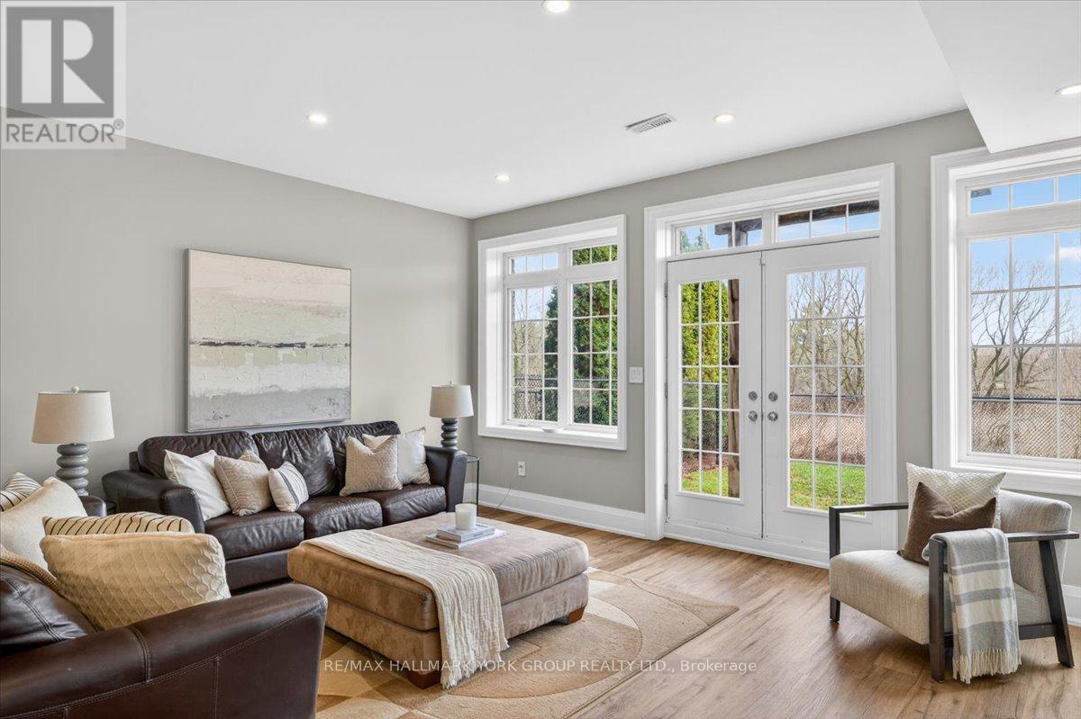 40 Alex Campbell Crescent W, King, Ontario  L7B 0C2 - Photo 46 - N13023512