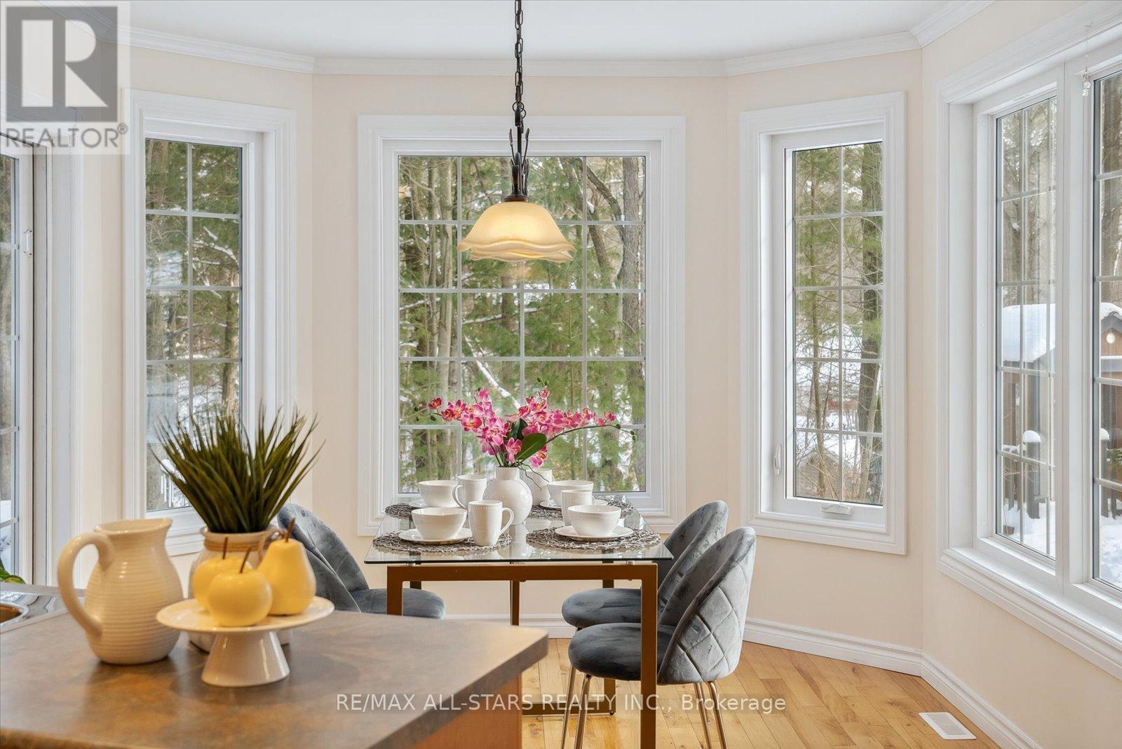 29 Robert Boulevard, Springwater (Hillsdale), Ontario  L0L 1V0 - Photo 17 - S13023488