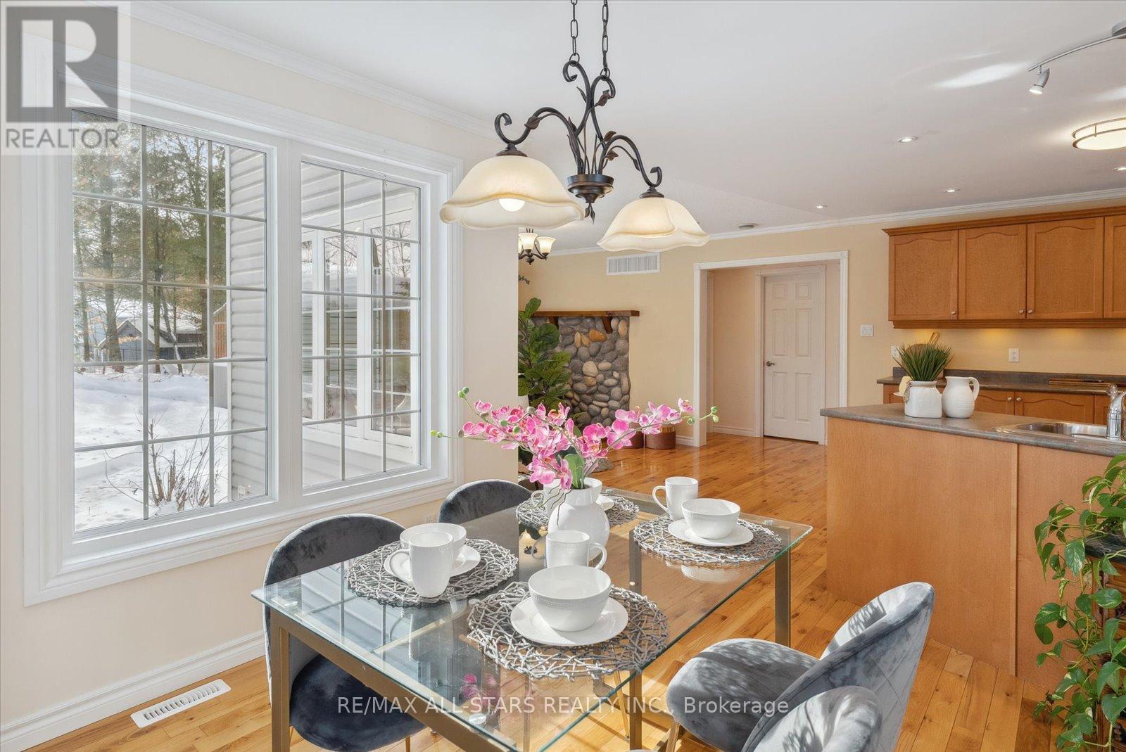 29 Robert Boulevard, Springwater (Hillsdale), Ontario  L0L 1V0 - Photo 18 - S13023488