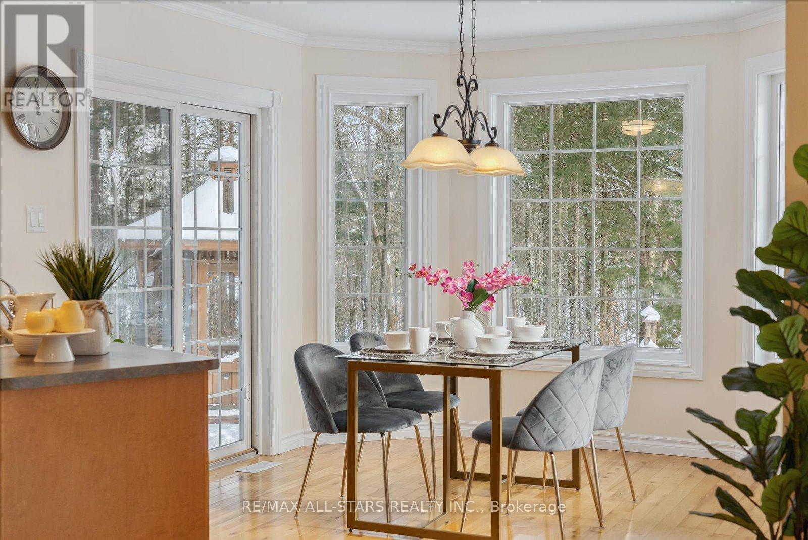 29 Robert Boulevard, Springwater (Hillsdale), Ontario  L0L 1V0 - Photo 19 - S13023488