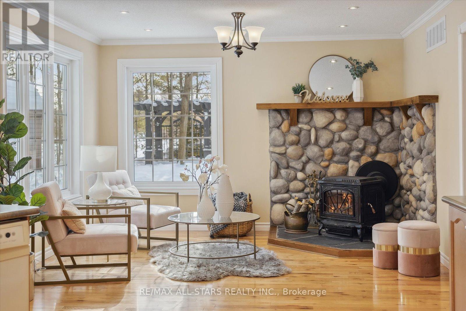 29 Robert Boulevard, Springwater (Hillsdale), Ontario  L0L 1V0 - Photo 21 - S13023488